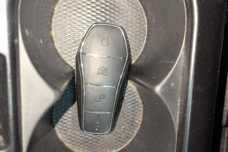 Used BYD Dolphin 2021 405 km Fashion Edition
