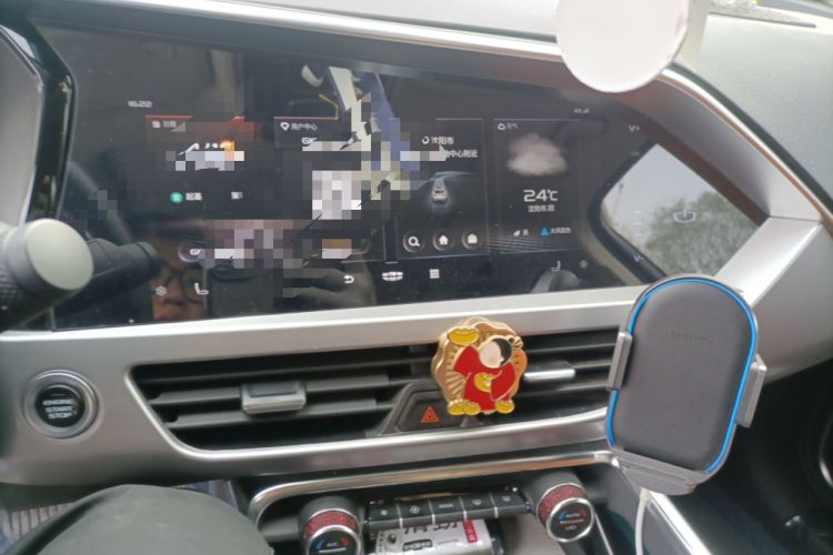 Used Geely Auto Monjaro S 2021 2.0TD DCT Two-Wheel Drive Lightning Edition Audio And AC Panel