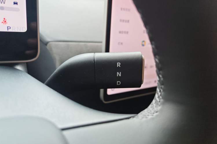 Used firefly 2025 Illuminated Edition
