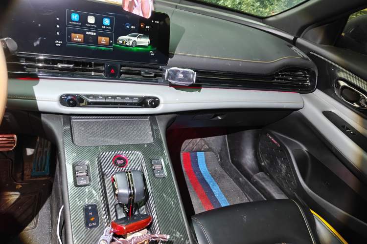 Used GAC Trumpchi EMPOW 2023 270T DCT J15 Version Audio And AC Panel