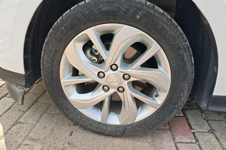 Used Buick Velite 6 2022 Connected & Shared PLUS Exterior 4