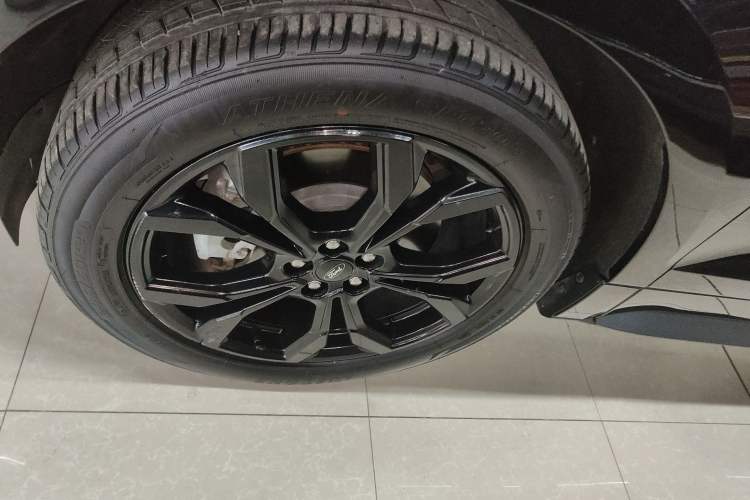 Used Ford Edge 2021 PLUS EcoBoost 245 Two-Wheel-Drive ST-Line 5-Seater