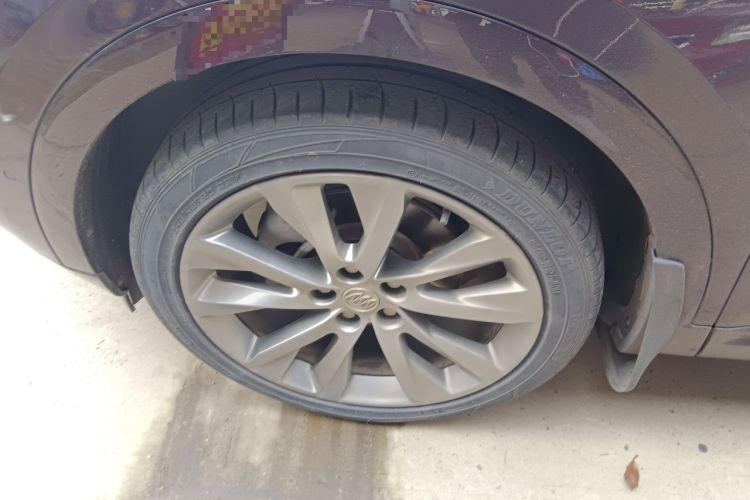 Used Buick Envision 2020 Encore S 652T All-Wheel-Drive Avenir Left Front Wheel Hub