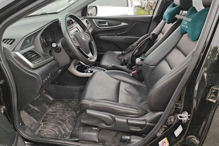 Used Honda Crider 2016 1.8L CVT Leading Edition Left Front Seat