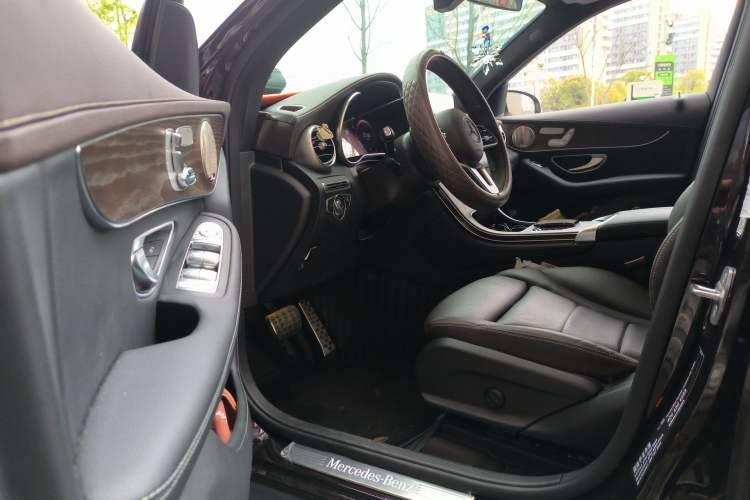 Used Mercedes-Benz GLC 2022 Refreshed GLC 300 L 4MATIC Dynamic Edition Prestige Version