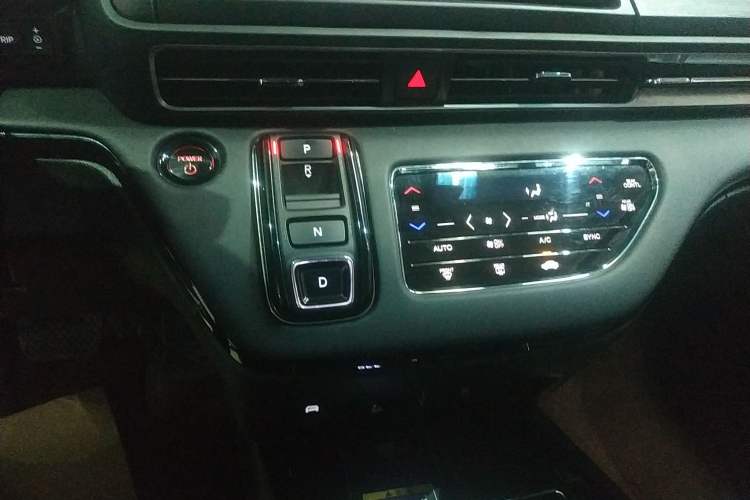 Used Honda Elysion 2024 2.0L eHEV Luxury Edition