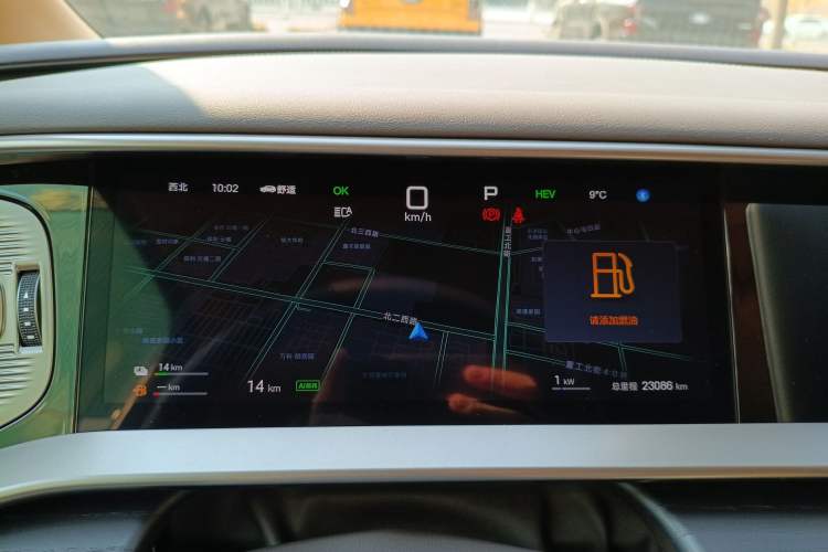 Used Denza D9 2025 DM-i Intelligent Drive 1020 Four-Wheel Drive Flagship Model