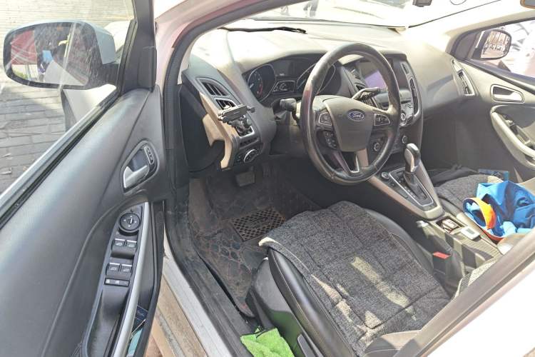 Used Ford Focus 2017 Hatchback EcoBoost 180 Automatic Sport Model