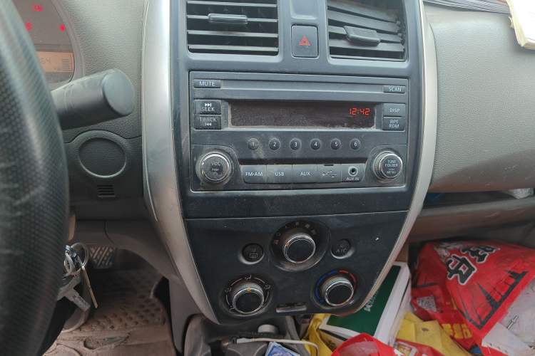 Used Nissan Sunny 2015 1.5XE Manual Comfort Edition
