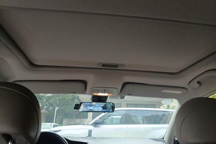 Used Citroen C5 2014 2.0L Automatic Luxury Edition Headliner