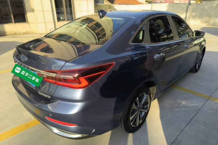 Used Ford Escort 2021 1.5L Automatic Diamond Edition
