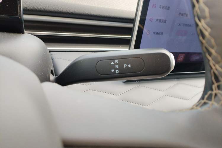 Used Dongfeng NAMMI 01 2024 430 Plus Smart+
