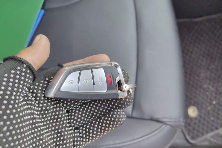 Used Haval H6 2018 Red-Label Sport Edition 1.5T Automatic Two-Wheel Drive Elite Model Vehicle Key