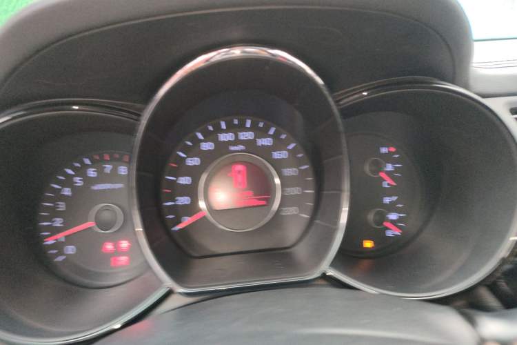 Used Kia K2 2012 Sedan 1.6L Automatic Transmission Premium Commemorative Edition Instrument Cluster