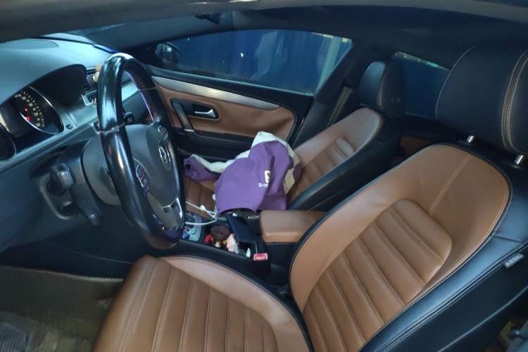 Used Volkswagen FAW-Volkswagen CC 2013 1.8TSI Luxury Model Left Front Seat