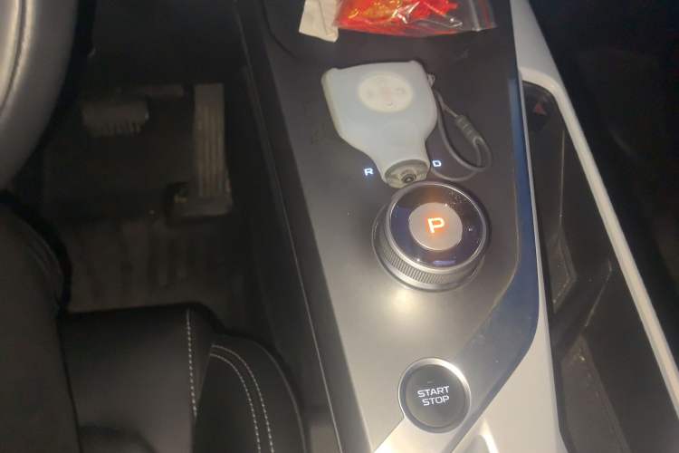 Used Geometry C 2020 Premium Range Edition 400 KM C+ Pro
