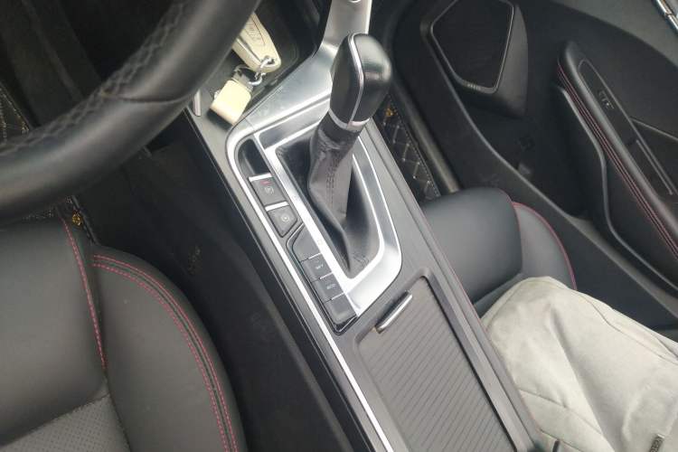 Used Geely Auto Binray 2019 200T DCT Binzhi Edition