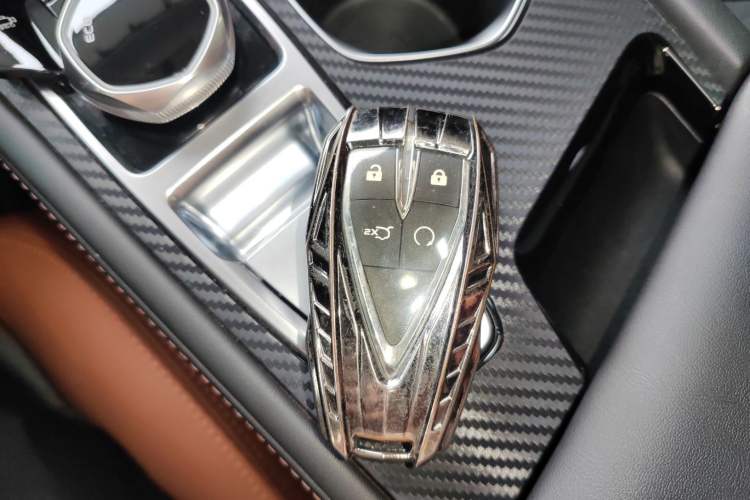 Used CHANGAN Eado 2024 PLUS Blue Whale NE 1.4T GDI DCT High-Energy Edition Vehicle Key