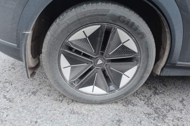 Used Deepal S07 2024 121 Pro Glory Edition
