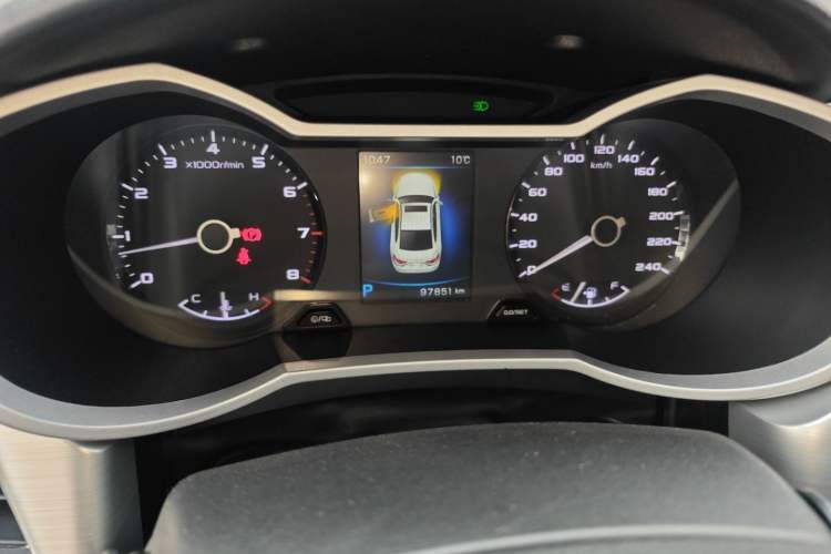 Used Geely Auto Emgrand GL 2017 1.8L DCT Elite Model Instrument Cluster