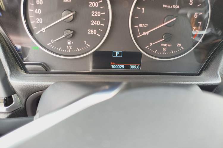 Used BMW 1 Series 2017 120i Design Package Model