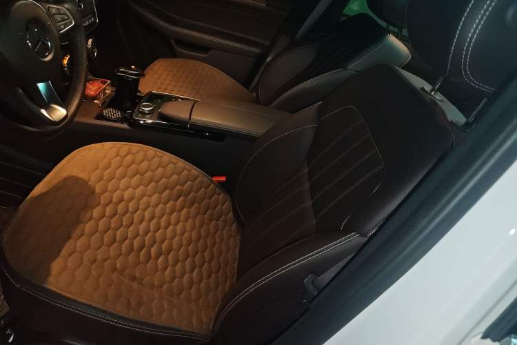 Used Mercedes-Benz GLE 2017 GLE 320 4MATIC Dynamic Model Left Front Seat