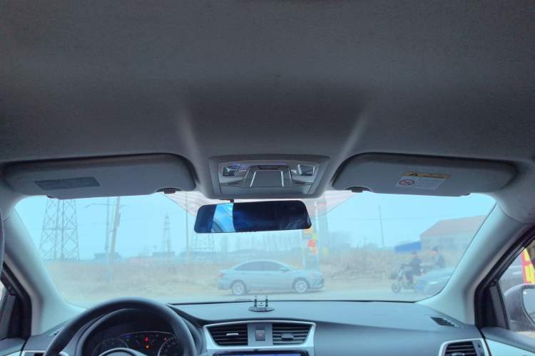 Used Nissan Sylphy 2024 Classic 1.6XE CVT Comfort Edition Headliner