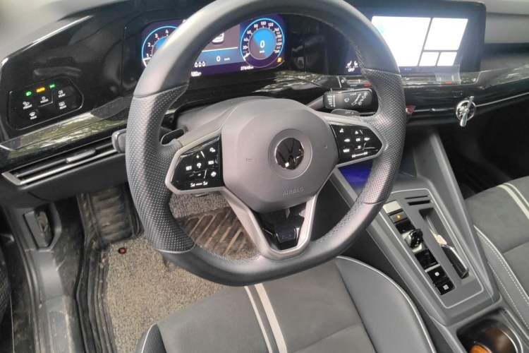 Used Volkswagen Golf 2021 280TSI DSG R-Line