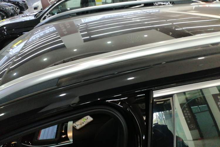 Used Mercedes-Benz GLC 2023 GLC 300 L 4MATIC Dynamic Edition 5-seater
