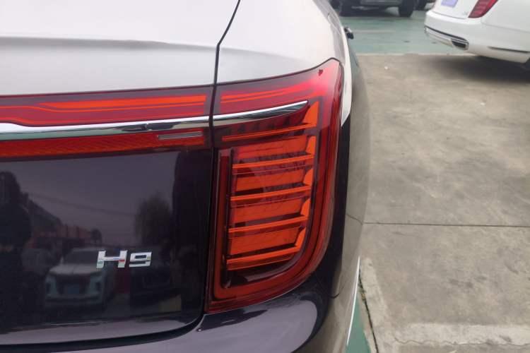 Used Hongqi H9 2020 2.0T Smart Connect Flagship Edition
