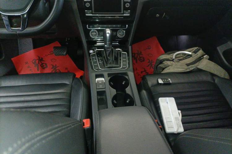 Used Volkswagen Magotan 2018 Facelift 330TSI DSG Luxury Model