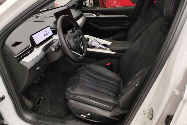 Used Geely Auto Preface 2025 Dongfang Yao 1.5TD Fuyao Edition