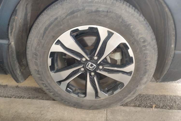 Used Honda CR-V 2021 240TURBO CVT 2WD Comfort Version Right Front Wheel Hub