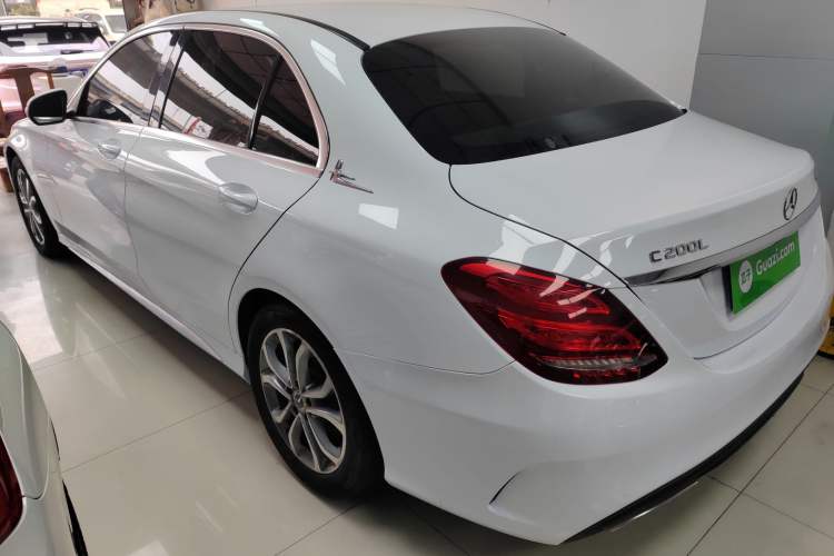 Used Mercedes-Benz C-Class 2017 Restyled C 180 L Fashion Edition Sport Version Exterior 2