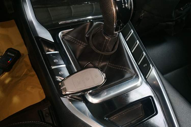 Used Zotye T500 2018 1.5T Manual Luxury Model Vehicle Key