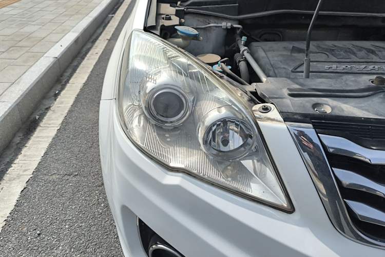 Used Haval H6 2015 Upgraded Model 1.5T Manual Two-Wheel Drive Elite Version