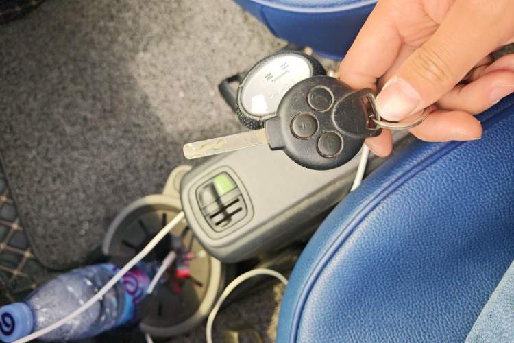 Used smart fortwo 2012 1.0 MHD Hardtop Standard Edition Vehicle Key