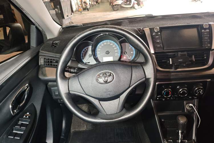 Used Toyota YARiS L Zhi Xuan 2016 Revised 1.5E CVT Charming Edition Steering Wheel