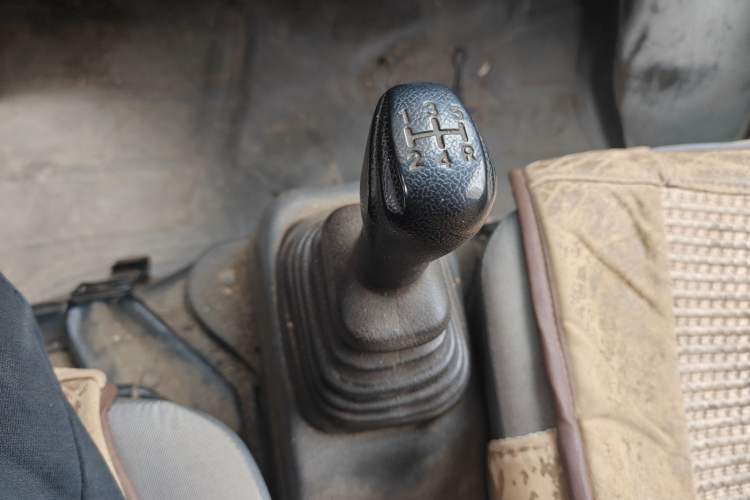 Used Dongfeng Xiaokang V07S 2011 1.0L Base Version AF10-12