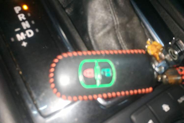 Used Mazda 3 Axela 2017 Hatchback 1.5L Automatic Luxury Model Emission Standard China V Vehicle Key