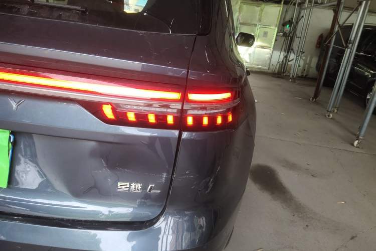 Used Geely Auto Monjaro L 2024 2.0TD DCT EVO Two-Wheel Drive Long-Range Version Exterior 1