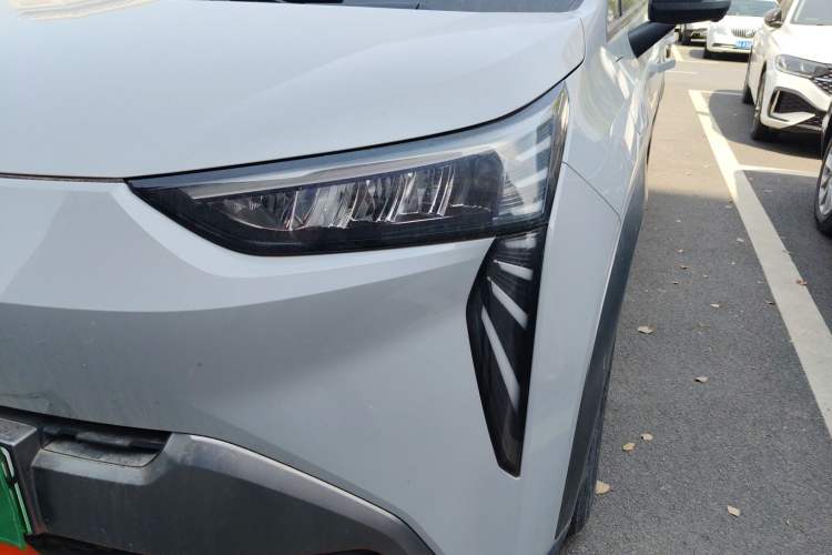 Used AION Y 2022 70 Intelligent Edition Lithium Iron Phosphate Left Front Headlight