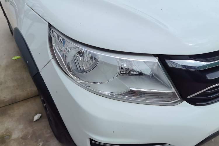 Used FORTHING Joyear XV 2016 1.6L CVT Comfort Model Right Front Headlight