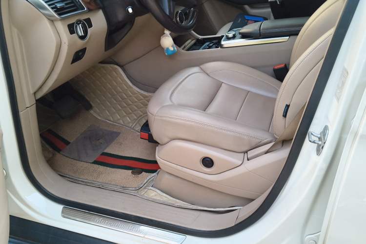 Used Mercedes-Benz M-Class 2012 ML 350 Sport Edition
