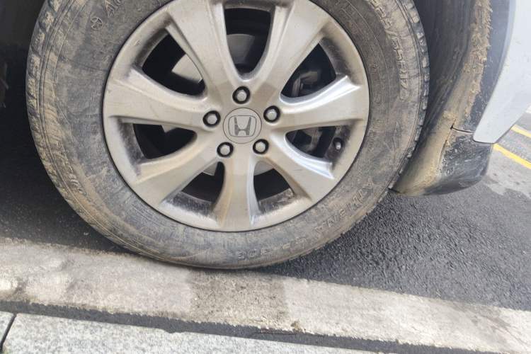 Used Honda CR-V 2012 2.0L two-wheel drive urban version
