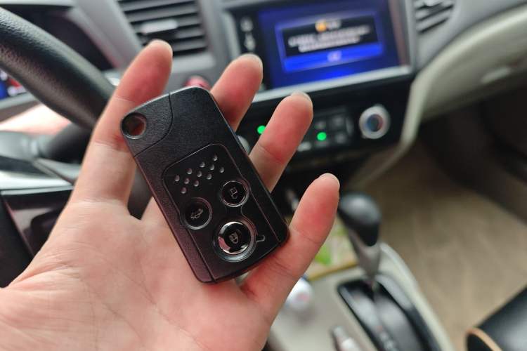 Used Honda Civic 2014 1.8L automatic comfort version Vehicle Key