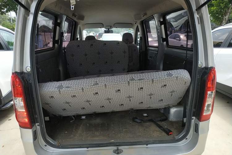 Used Wuling Rongguang V 2019 1.5L Practical Model China VI LAR