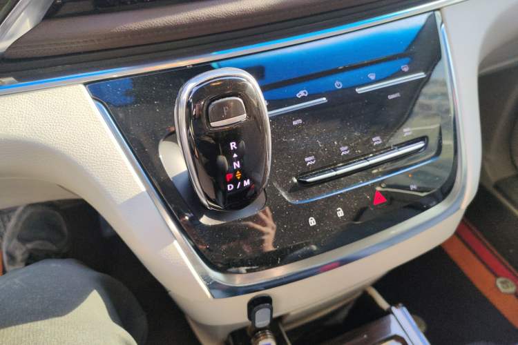 Used Buick GL8 2020 Land Cruiser Executive Class 652T Comfort Model