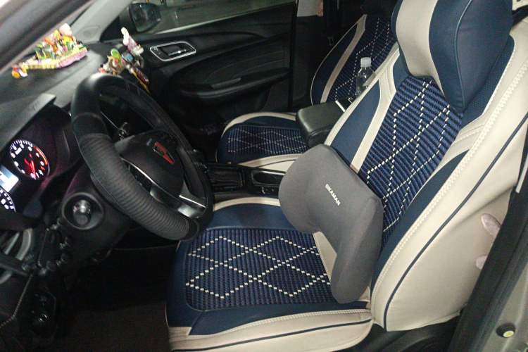 Used Roewe i5 2020 1.5L Automatic 4G Connected Linghao Edition
