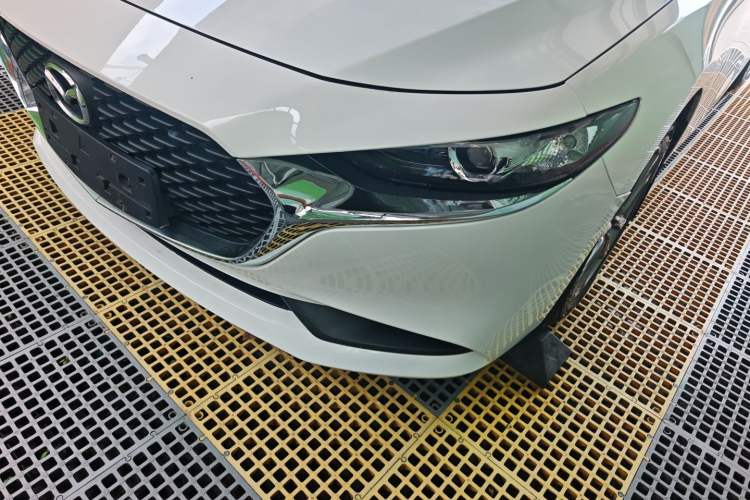 Used Mazda 3 Axela 2020 1.5L Automatic ZhiMei Edition